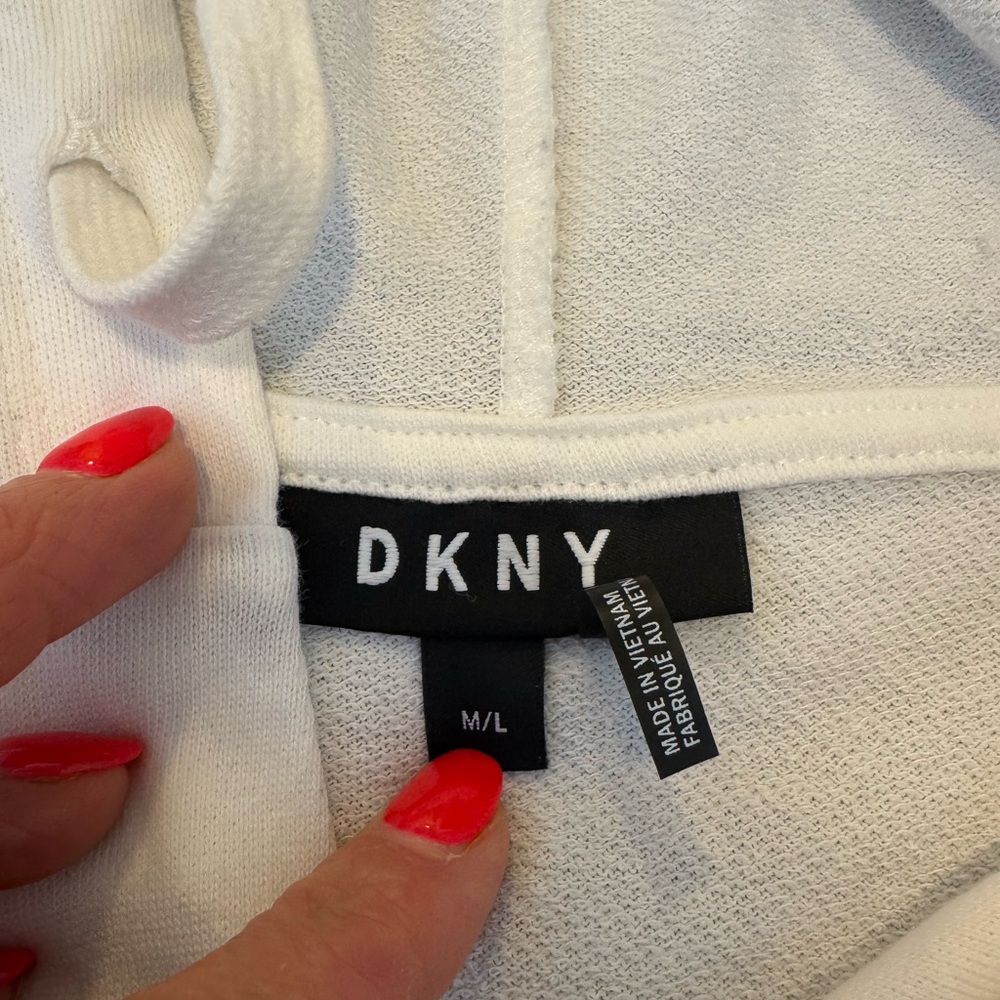 2 FOR $25 DKNY White Poncho Knit Hooded Pullover Top Oversized M - Picture 6 of 8